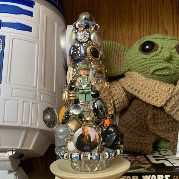 Star Wars Junkdrawer Tree Handmade Decoration - Picture 2 of 16